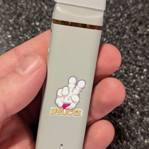 Deuces disposable vape